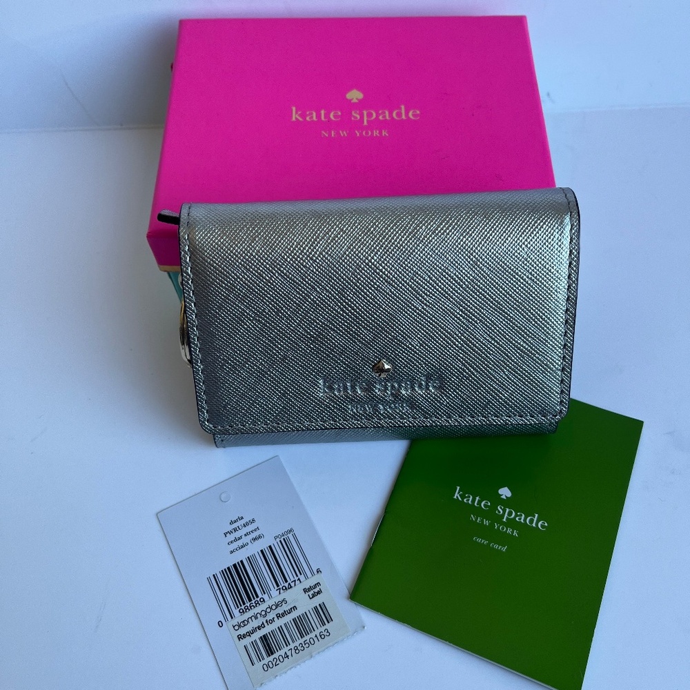 Kate‎ Spade Cedar Street Darla Silver Metallic Leather Wallet Cardholder Key Fob